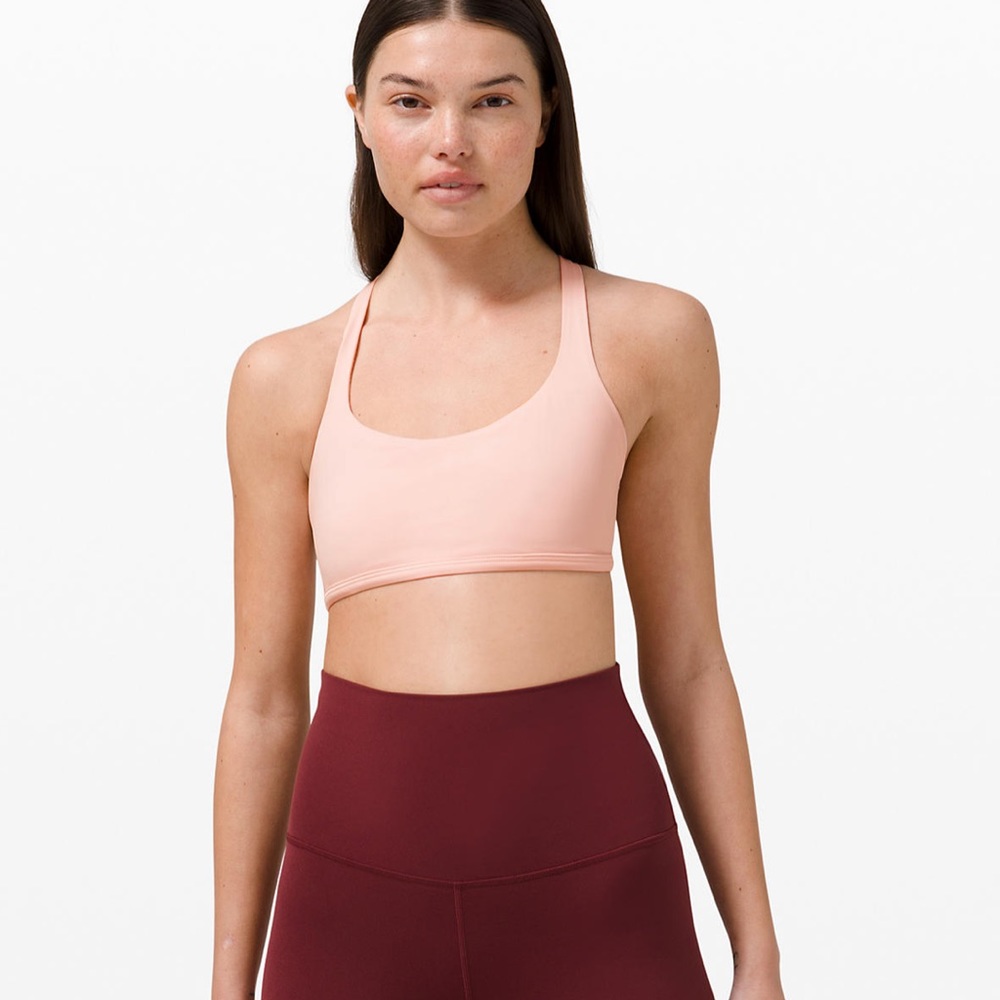 Lululemon free to be bra. Size 4. No padding.